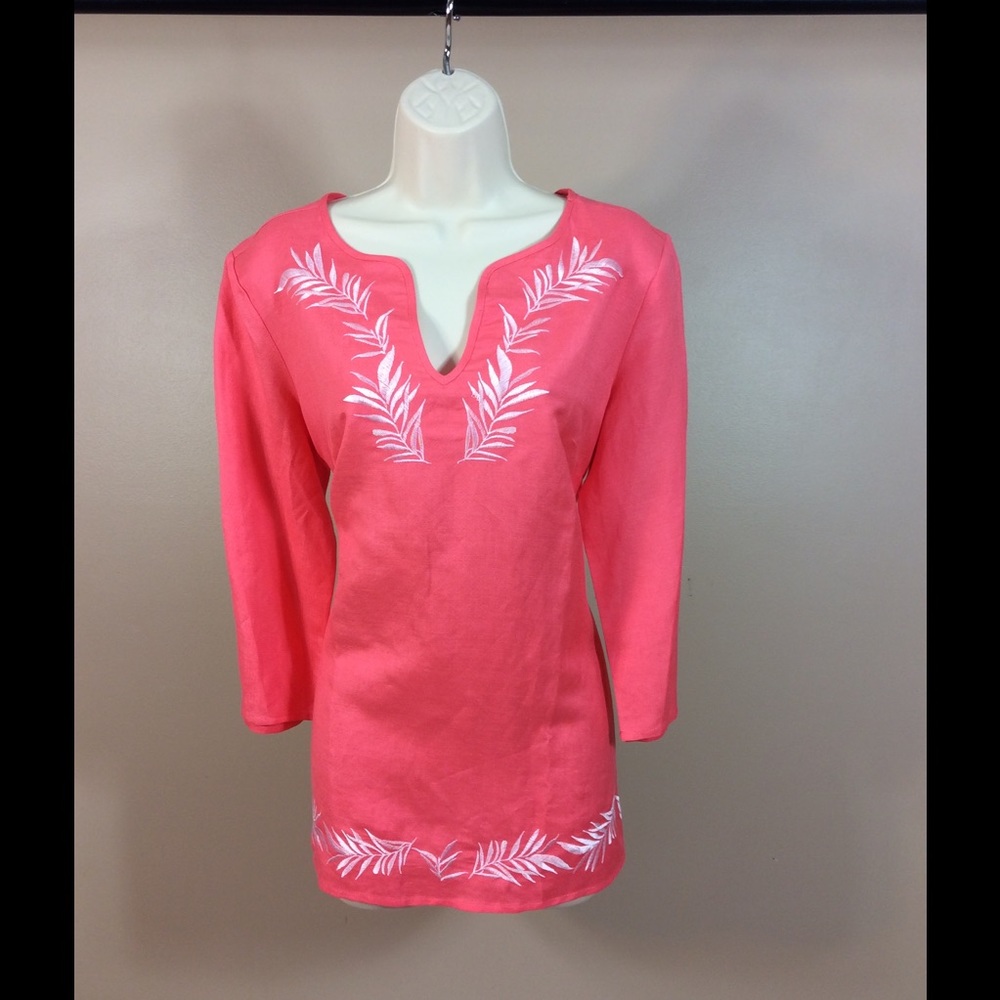 Jaclyn Smith Coral Tunic Top   Sz.med
